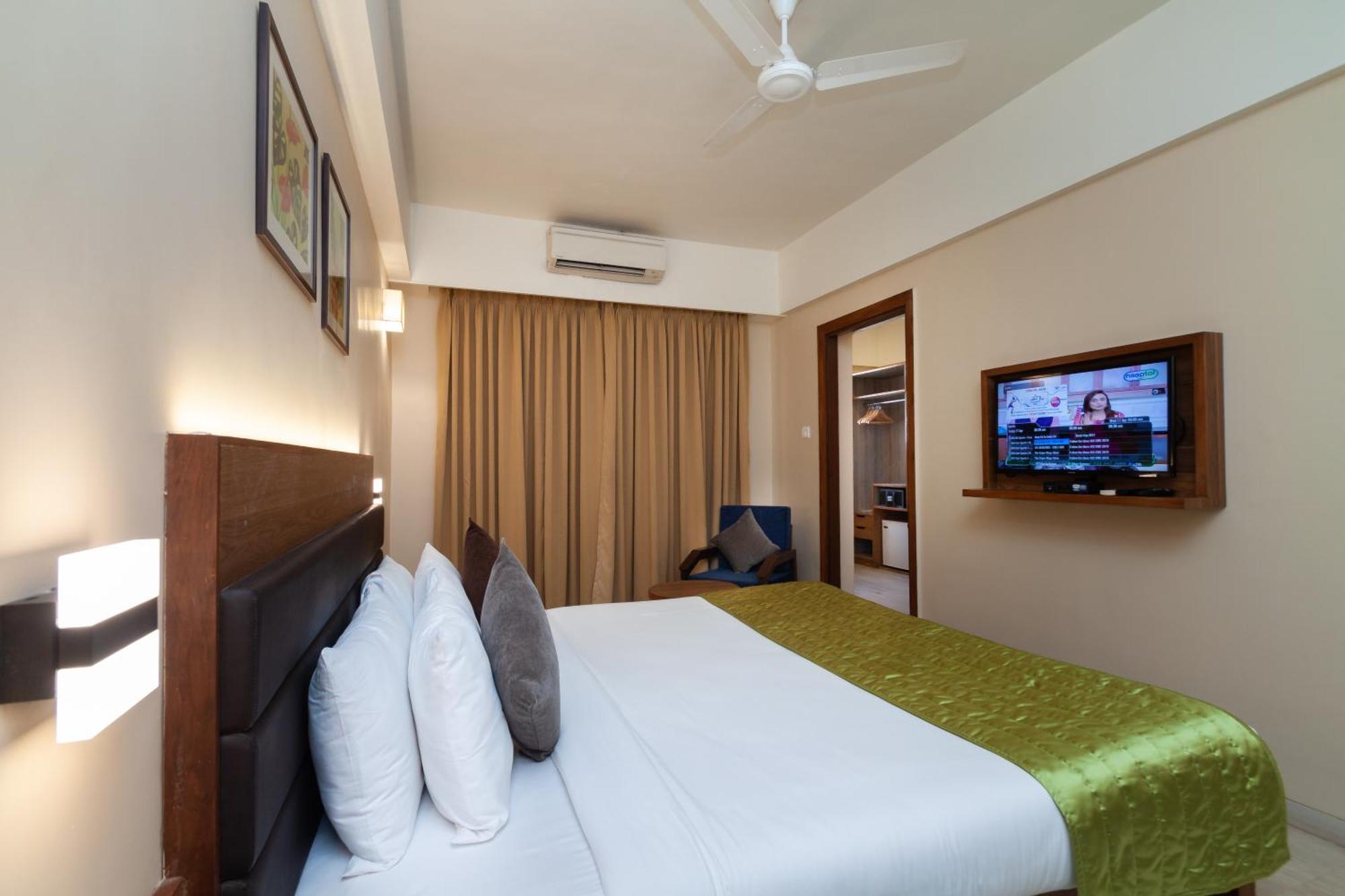 Somy Plaza Calangute Goa - Formerly Somy Resort Esterno foto